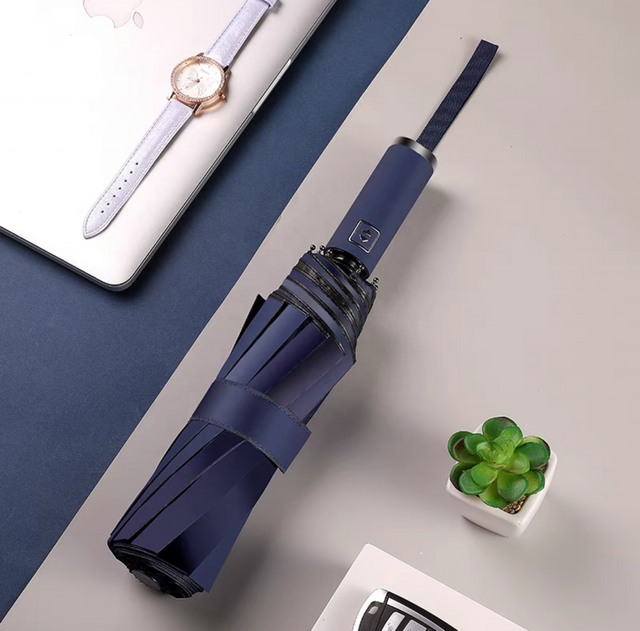 Recién llegado, sombrilla ultraligera con bonito personaje de dibujos animados para niños, sombrilla Anti-UV con pegamento negro, paraguas plegable completamente automático con bolsillo súper pequeño